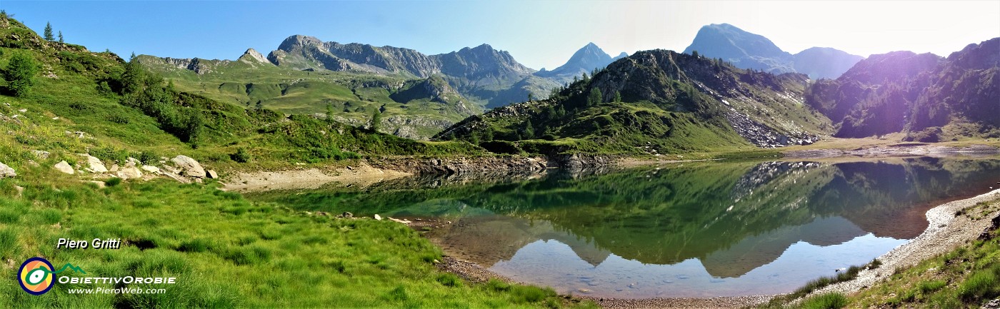 34 Panoramica del Lago Rotondo (1952 m).jpg